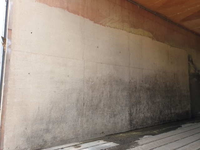 Steam Cleaning of a Composting Plant Walls-part way through
