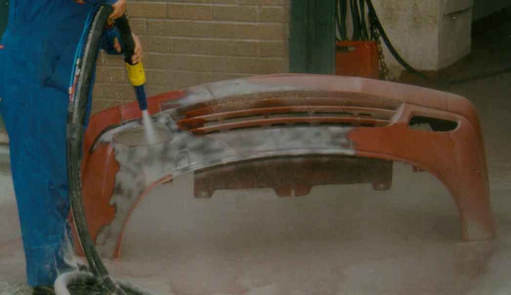 classic car, paint stripping, sand blast, sandblasting, grit blast, sodablasting, vapourblasting