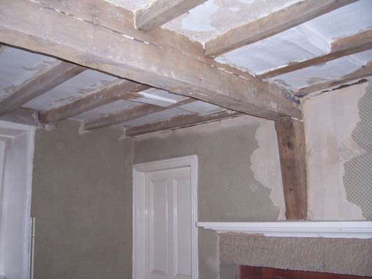 wood cleaning, sandblasting, grit blasting, paint removal, oak cleaning, beam cleaning